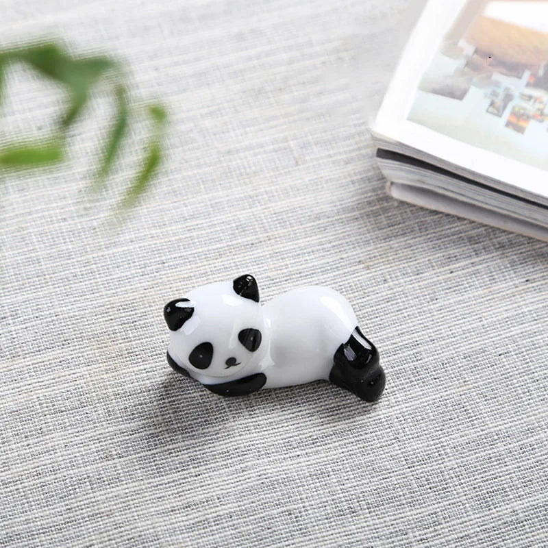 Chinese Style Chopstick Panda Chopstick Rest Creative Cute Ceramic Chopsticks Holder Stand Kitchen Supplies Tableware Utensil